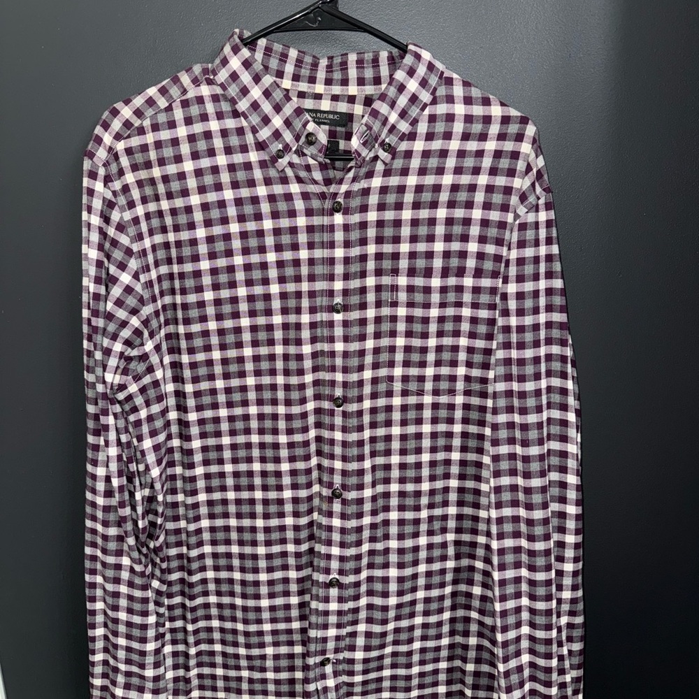Banana Republic Men’s Purple & Gray Button Down